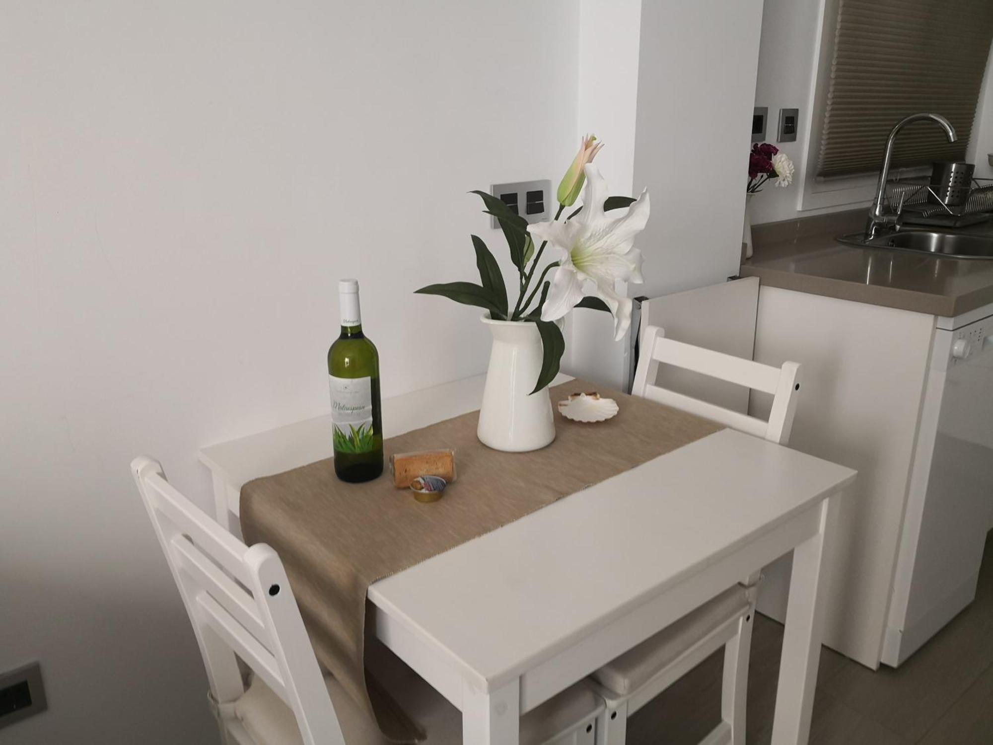 Apartamentos En Paseo Maritimo เอลรอมปิโด ภายนอก รูปภาพ