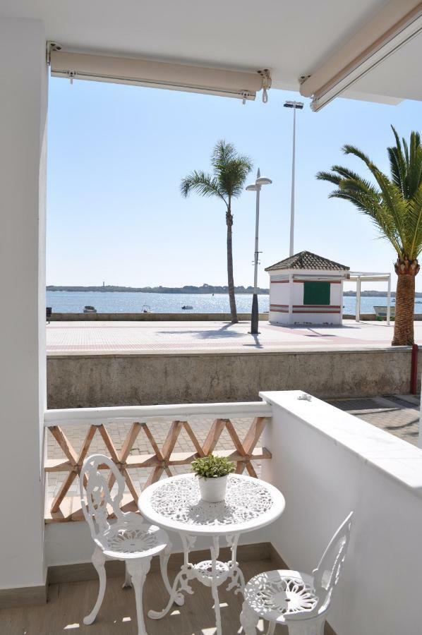 Apartamentos En Paseo Maritimo เอลรอมปิโด ภายนอก รูปภาพ