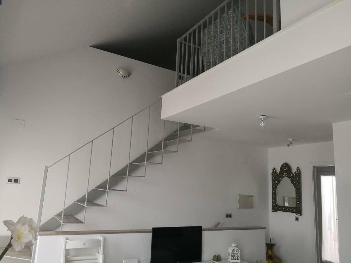 Apartamentos En Paseo Maritimo เอลรอมปิโด ภายนอก รูปภาพ