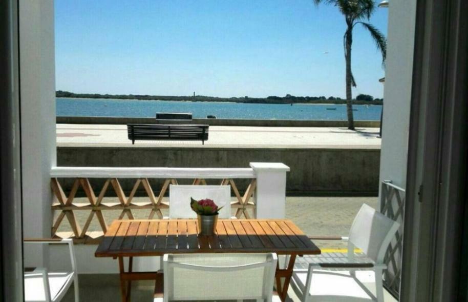 Apartamentos En Paseo Maritimo เอลรอมปิโด ภายนอก รูปภาพ